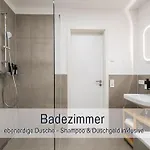 Daire Benville - Helle 92 Qm In - Ruhige Lage - Grosser Garten & Oepnv Fusslaeufig *