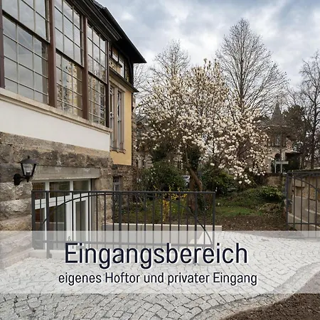 Benville - Helle 92 Qm In - Ruhige Lage - Grosser Garten & Oepnv Fusslaeufig